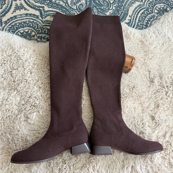 Chic Black Over-the-Knee Heeled Boots - Picture 7 of 16